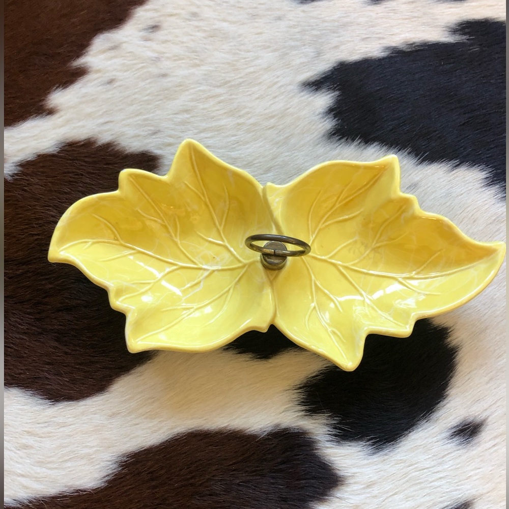 Vintage California pottery leaf dish